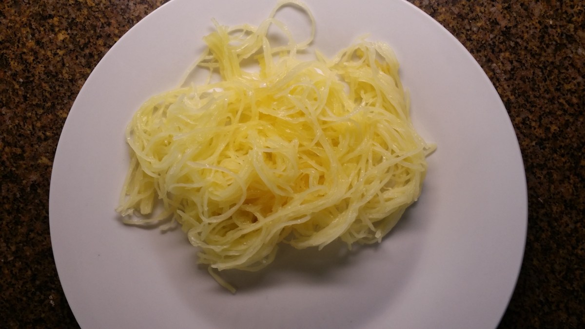 Prepared Spaghetti Squash on a Plate